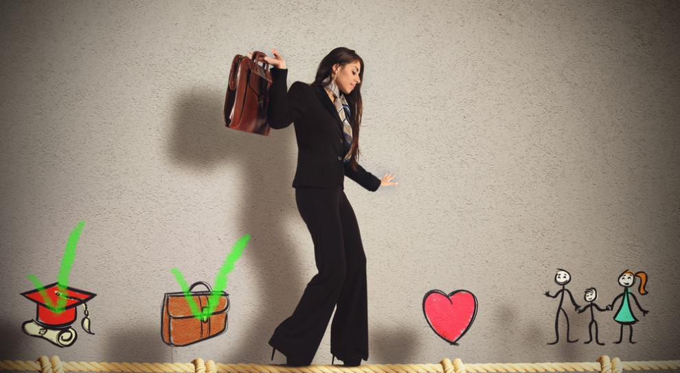 Kariera czy dziecko w wieku 27 lat? Dostałam ofertę pracy marzeń w Szwajcarii i jestem w kropce